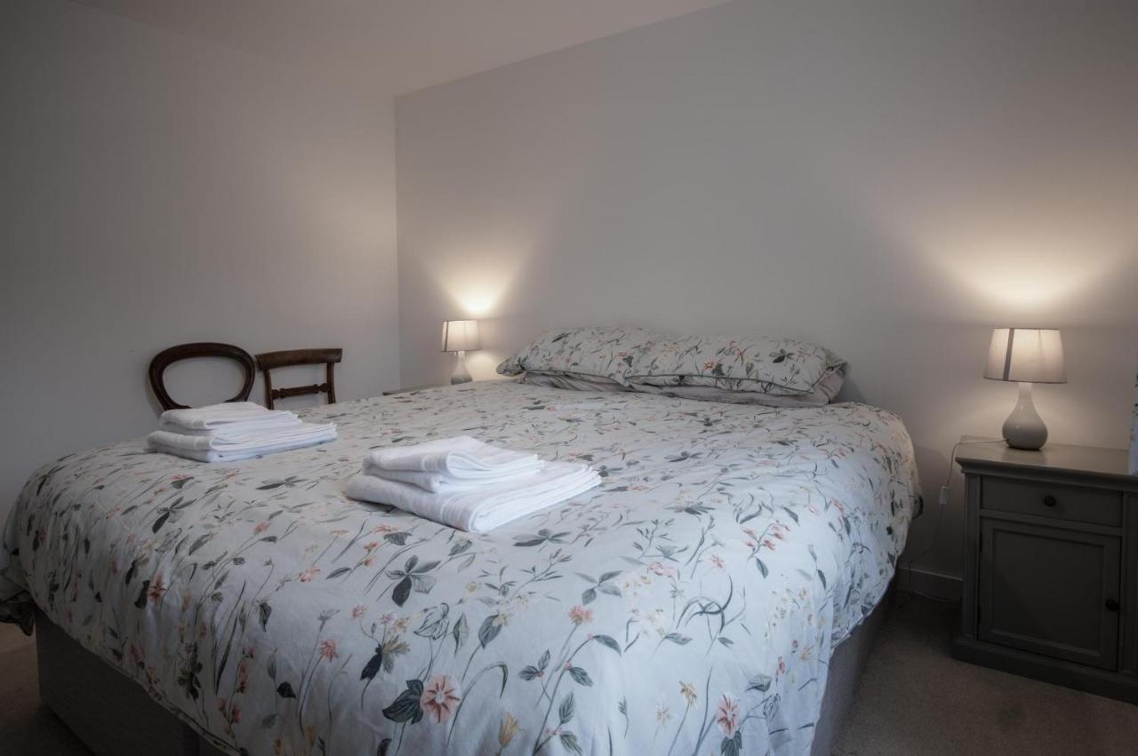 Maes Yr Odyn - 3 Bedroom Holiday Home - Narberth Exteriör bild